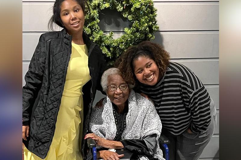 Cheers to a good life!