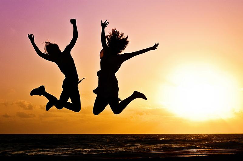 Good Vibes All Around