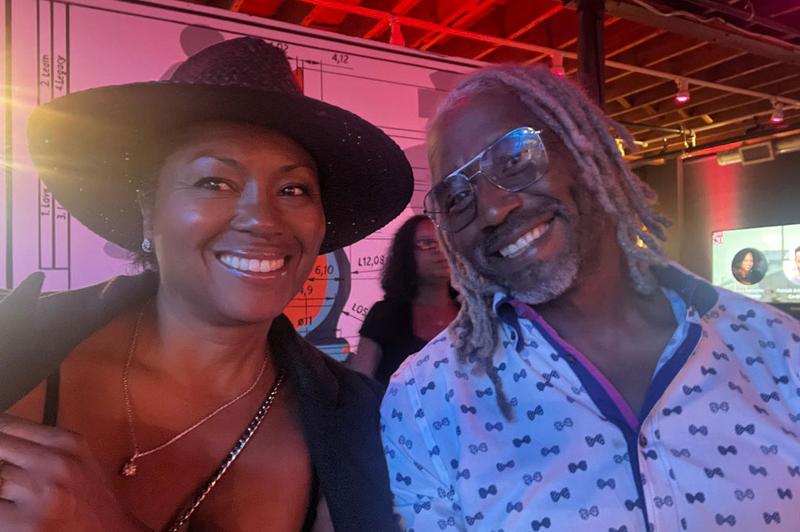 What are you doing, MOM???